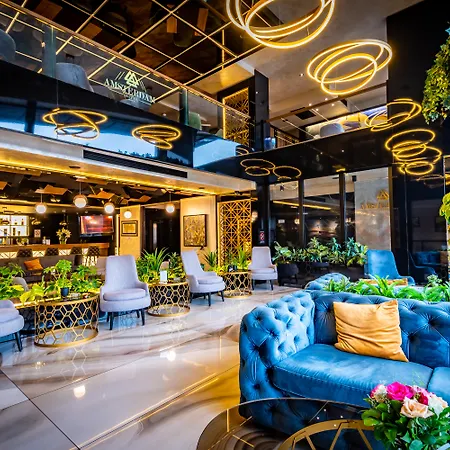 Amsterdam 4*