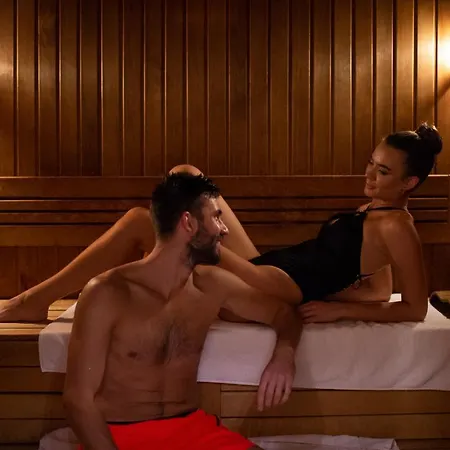 Amsterdam Szálloda 4*