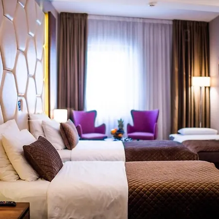 Amsterdam Belgrad