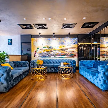 Amsterdam Hotel 4*