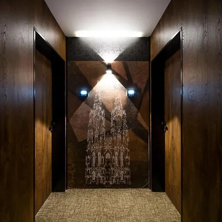Amsterdam Hotel